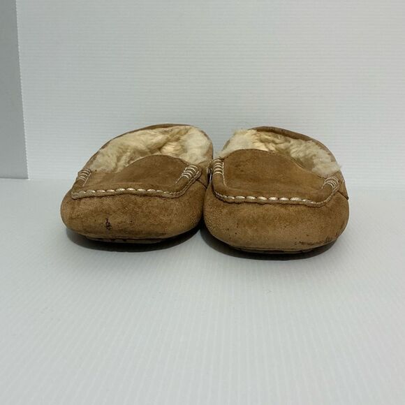 UGG’s Women’s Ansley Sheepskin Suede Slipper size 6 - Picture 4 of 7